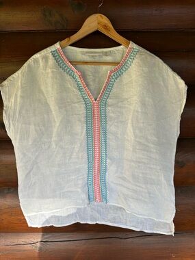 House of Harlow 1960 Linen Embroidered V-Neck boho beachy summer top